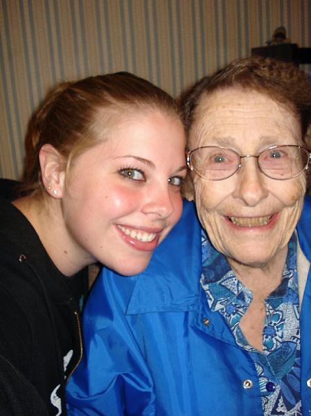 Picture 017a.jpg - Thanksgiving- Carol's House